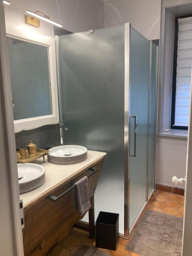 Chambre D'Hotes Les Roches Corme-Royal 외부 사진
